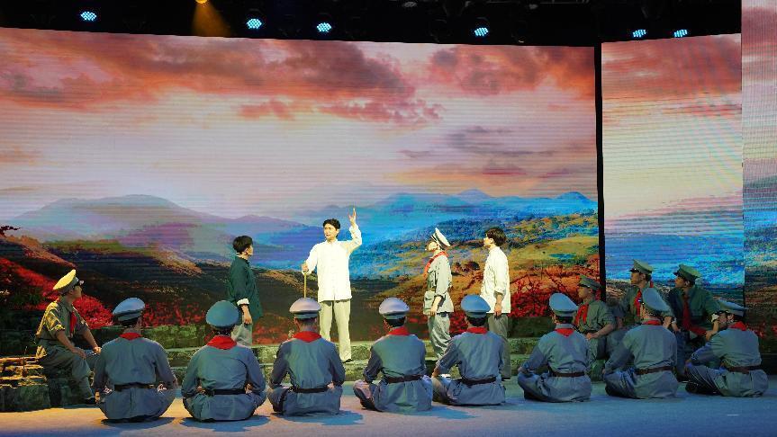 江西师范大学推出艺术思政大课《红土魂》