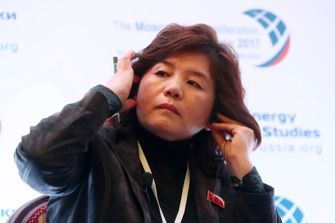 凤凰独家|揭秘朝鲜首位女外长:12岁到中国留学,第三代外交精英