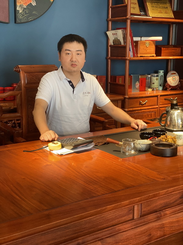 放心消费新形式！王木匠、虎大师、京东联合开创红木电商微信小程序