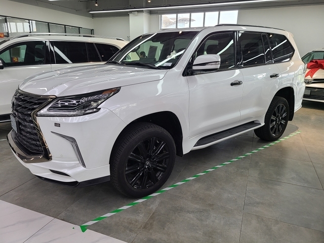 21款雷克萨斯lx570黑曜限量版190万起