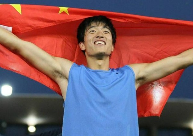 12秒84!刘翔保持15年的纪录被美国橄榄球选手打破_凤凰网体育_凤凰网