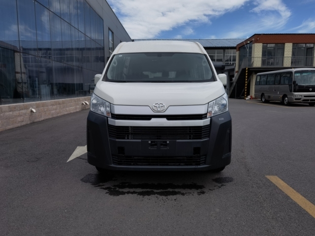 21款丰田海狮现车多台35万起可私人订制