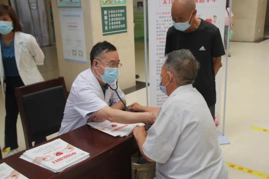 宁晋县各级党组织广泛开展“喜迎二十大 践行十个一”系列活动