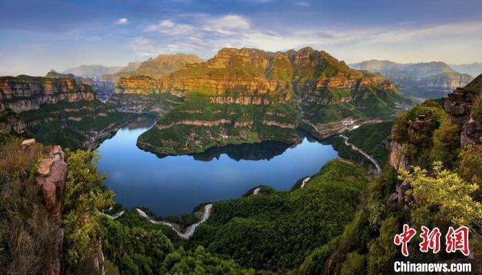 何谓“石板岩校友”？“中国画谷”河南林州有答案