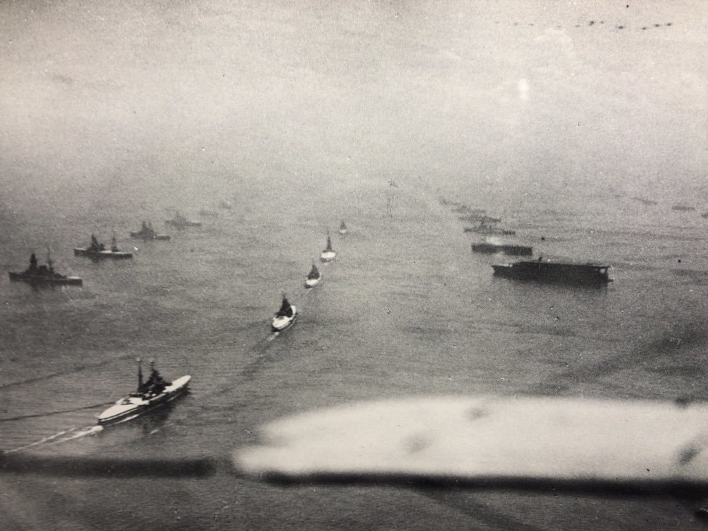 1933年（昭和八年）特别大演习后的阅舰式（航拍照片）