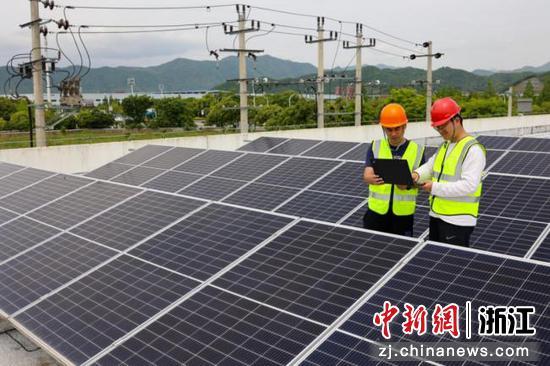 宁波移动应用推广太阳能通信基站。陈文嫣供图