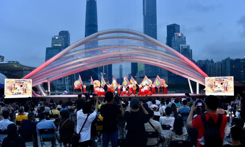 粤剧电影《南越宫词》首映礼在广州塔举行。通讯员供图