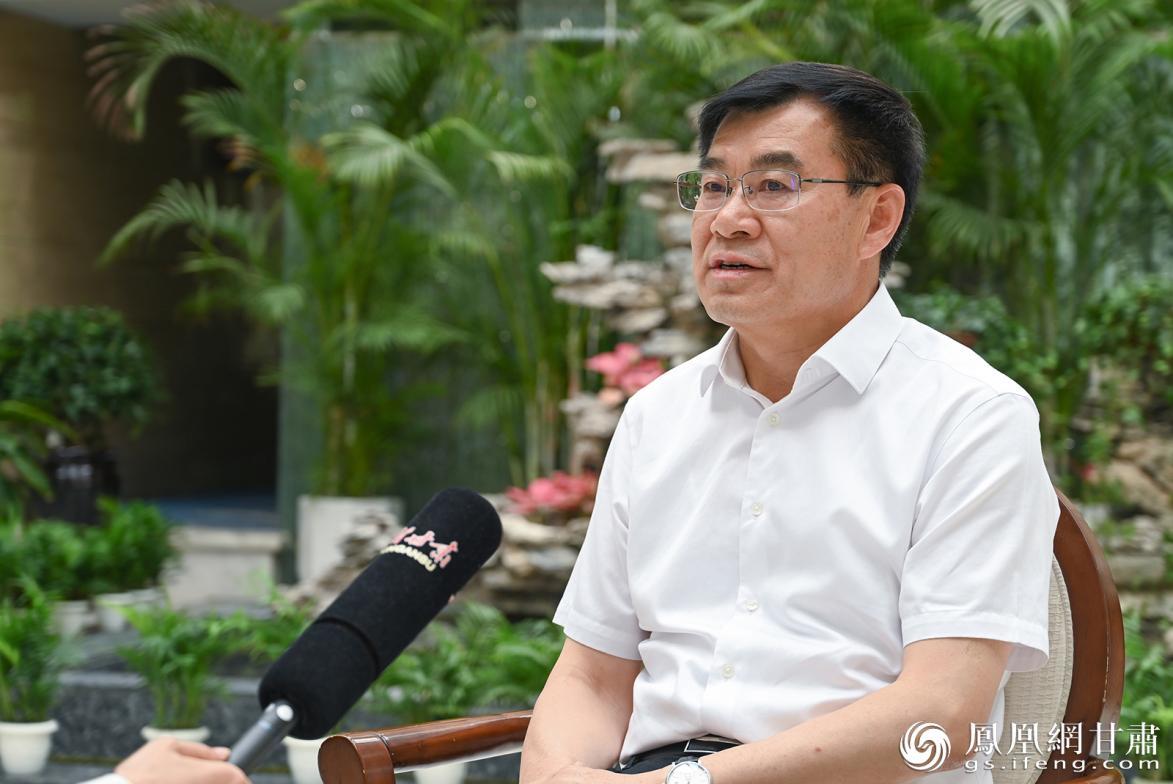 中国科学院院士,中国科学院兰州化学物理研究所研究员刘维民表示,将