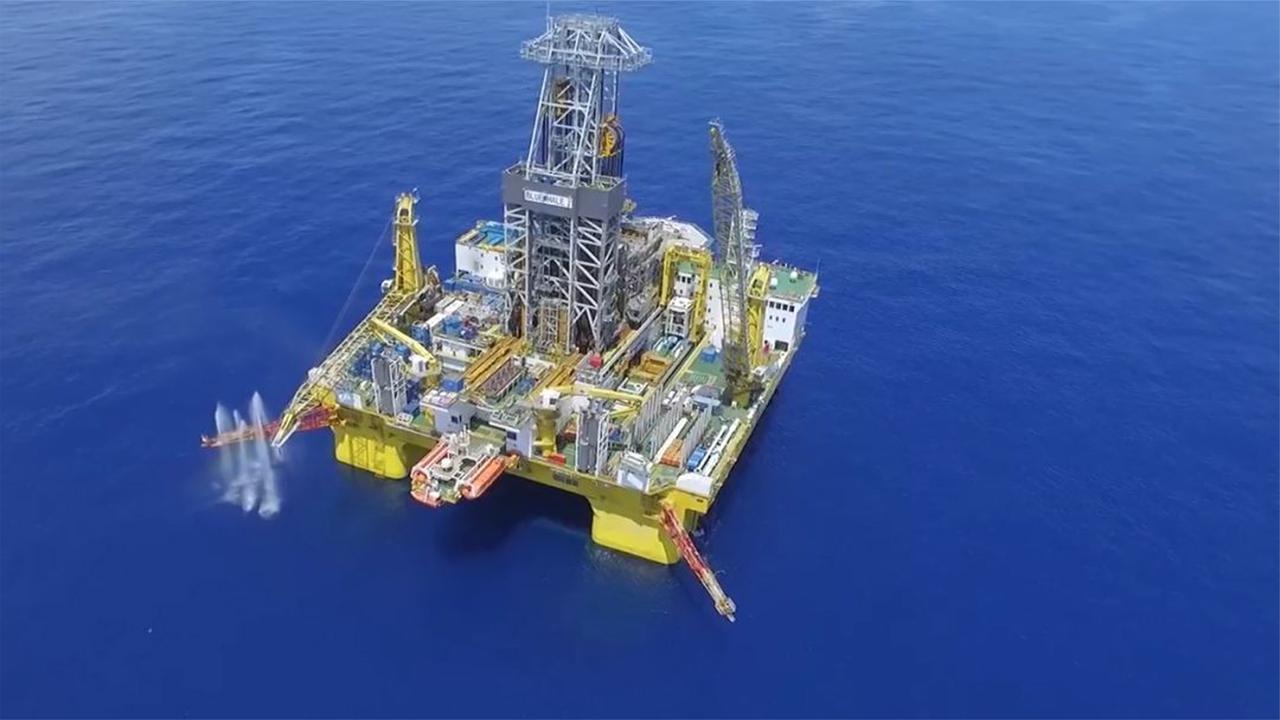 海上移动领土,中国斥资65亿打造"蓝鲸1号",美国羡慕的不得了