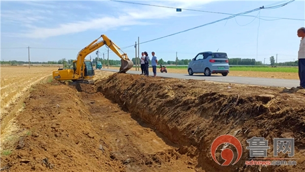 滕州市西岗镇：未雨绸缪疏河道  打赢汛期“主动仗”