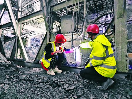 青年示范岗为安全保驾护航