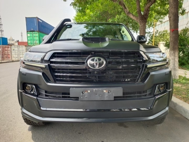 柴油酷路泽4500黑金刚天津港新车