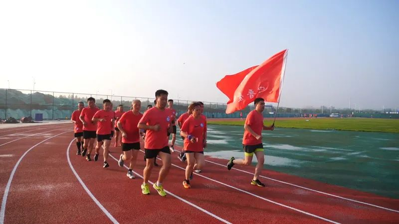 河北:宁晋县举行国际奥林匹克日健康跑活动