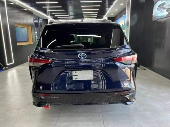 2022款丰田塞纳商务mpv港口30多万起