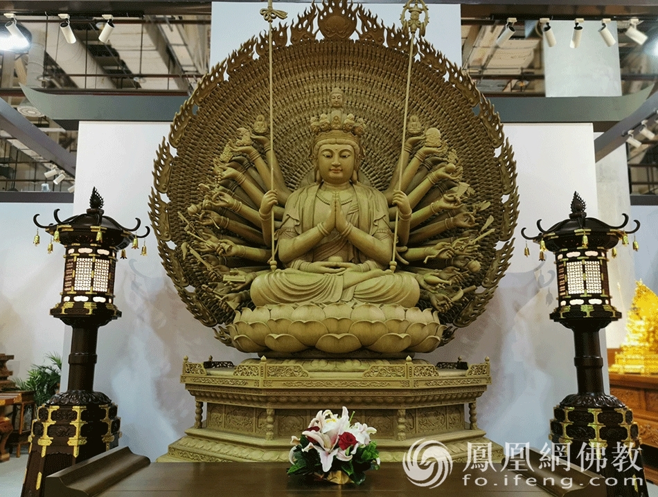 精美佛像雕塑（图片来源：凤凰网佛教 摄影：唐中）