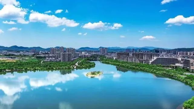 为了发展安徽青阳可以有多拼