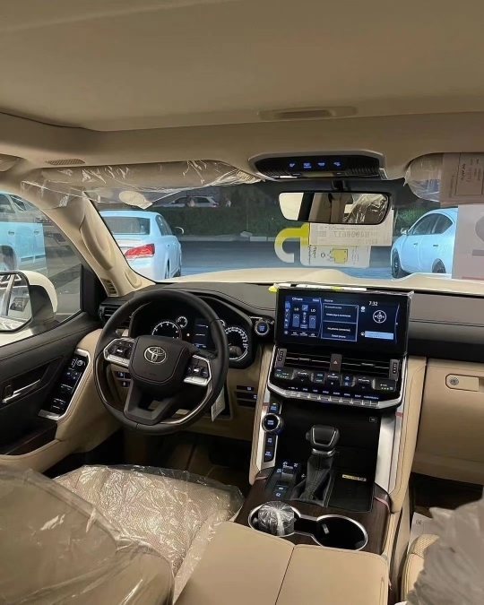 2022款丰田兰德酷路泽lc300自家定车
