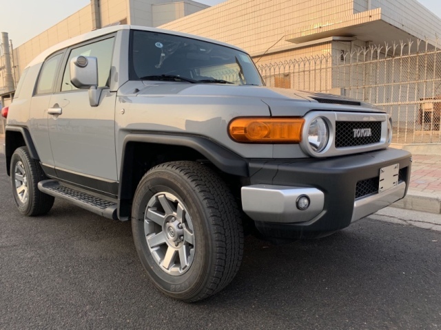 20款丰田fj酷路泽40现车包牌最低65万