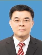 张忠，男，汉族，1968年3月生，大学，工商管理硕士，中共党员。