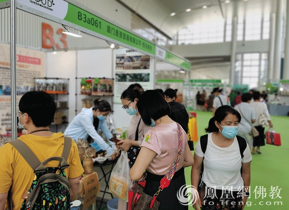 素食展厅（图片来源：凤凰网佛教 摄影：张科）