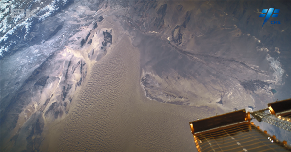 中国空间站8K视角看地球有多美?宇宙级惊艳壁纸发布