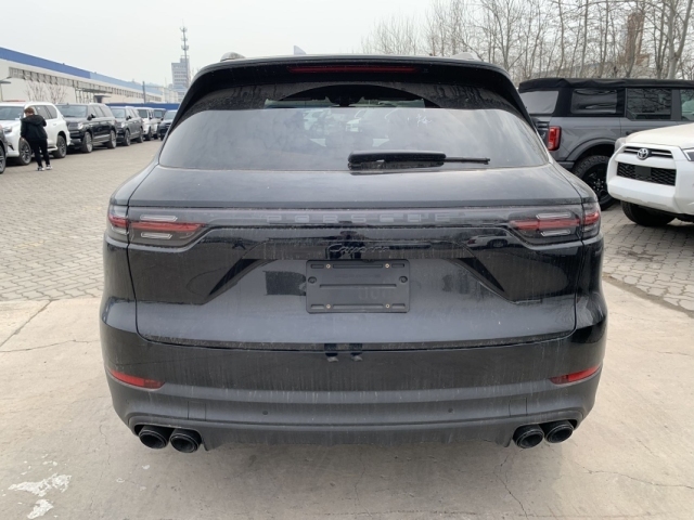 美版保时捷卡宴价格现车优惠10万起