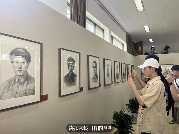 在浙港青年见证下 “百名先烈画像”展开幕