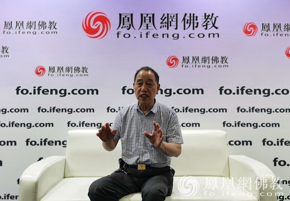 凤凰网佛教对话中国古建修复大匠黄大树(图片来源:凤凰网佛教 摄影:张科)