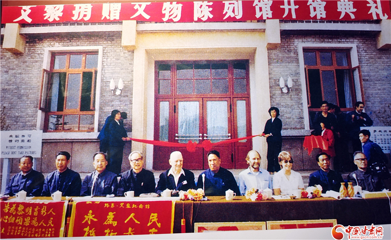 情系张掖山丹 3702件文物全部捐于此