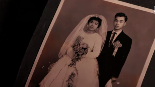 台湾竹东老派照相馆见证邻里重要时刻，老夫妇结婚50余年只认这家