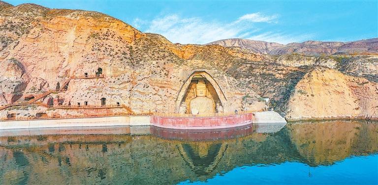 开凿于魏晋北朝时期北凉的天梯山石窟,是中国早期石窟艺术的代表,在学术界有“石窟鼻祖”之称。本版图片均为资料图