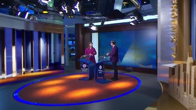 凤凰评论员何亮亮：港人奋斗意志力强 令香港充满蓬勃生机