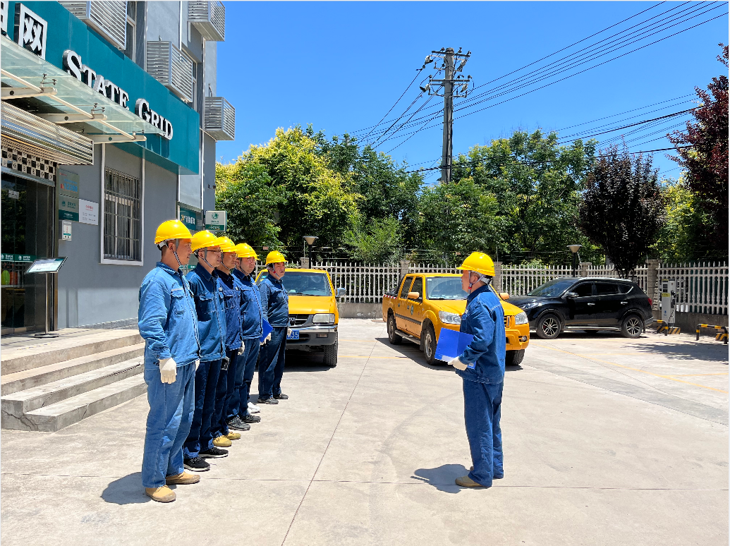 国网咸阳供电公司鏖战高温保供电