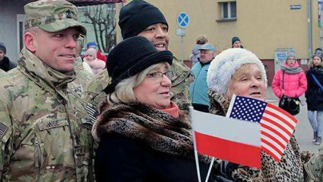 波兰欢迎美军在本国建基地 向俄罗斯释放威慑信号