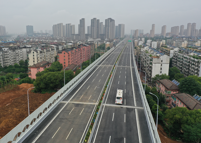 南昌市胡子工程1号工程南外环高速公路竣工通车