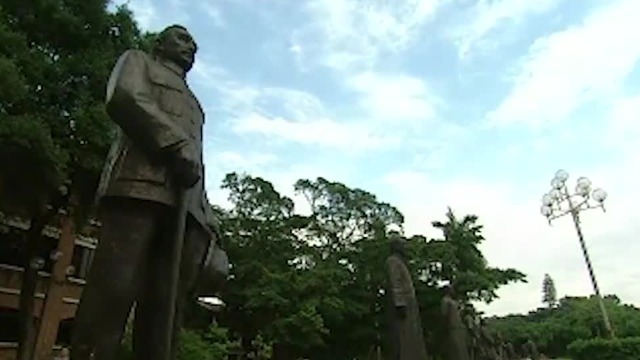 1952年全国院系大调整，中山大学合并岭南大学迎来发展