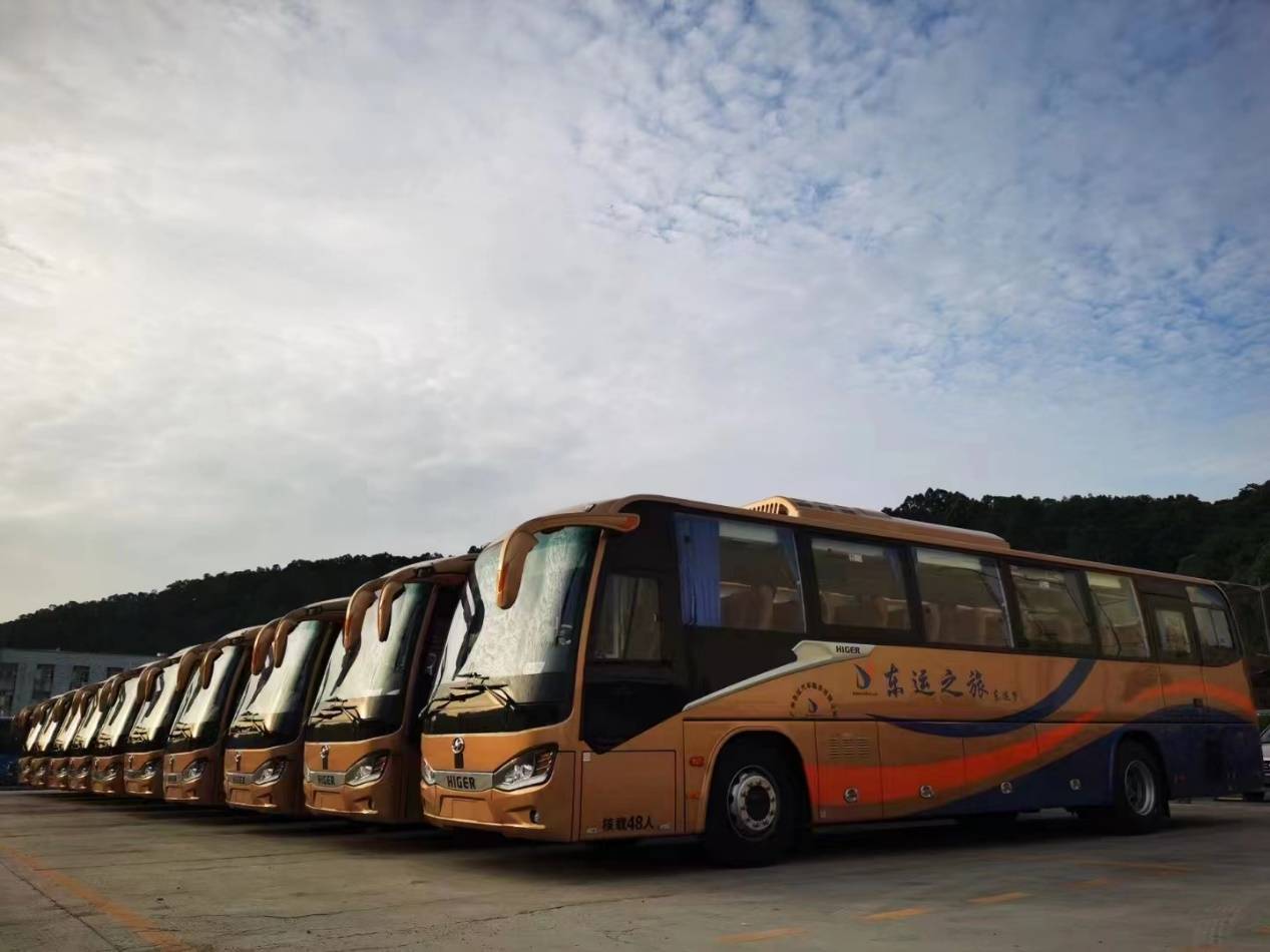 苏州金龙纯电大巴满电出行畅通大湾区绿色交通圈