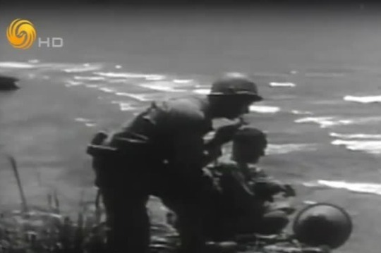 回顾冲绳岛战役：牛岛满切腹自杀，13万平民在此役中丧生