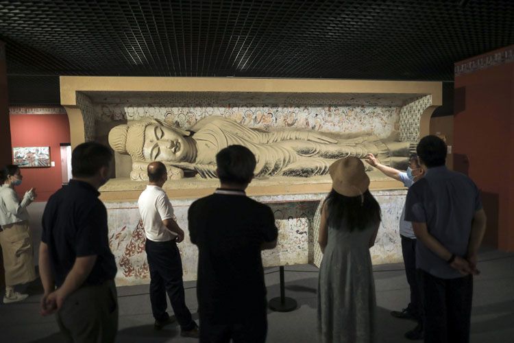 洞窟实景、等比彩塑、高保真壁画……“数字敦煌展”在京展三年