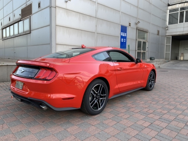 21款福特野马2.3t 101a现车 优惠价27万_凤凰网汽车_凤凰网