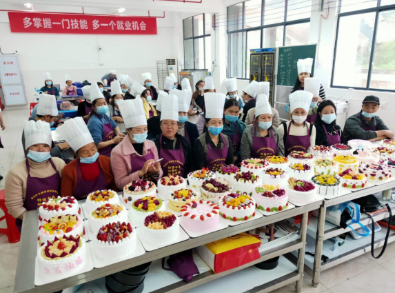 赣州开展糕点技能培训