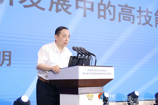 中国劳动学会会长、人力资源和社会保障部原党组副书记、副部长杨志明