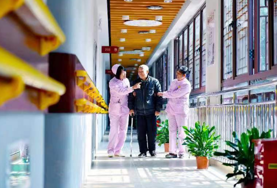 三康庙养护院护理工作