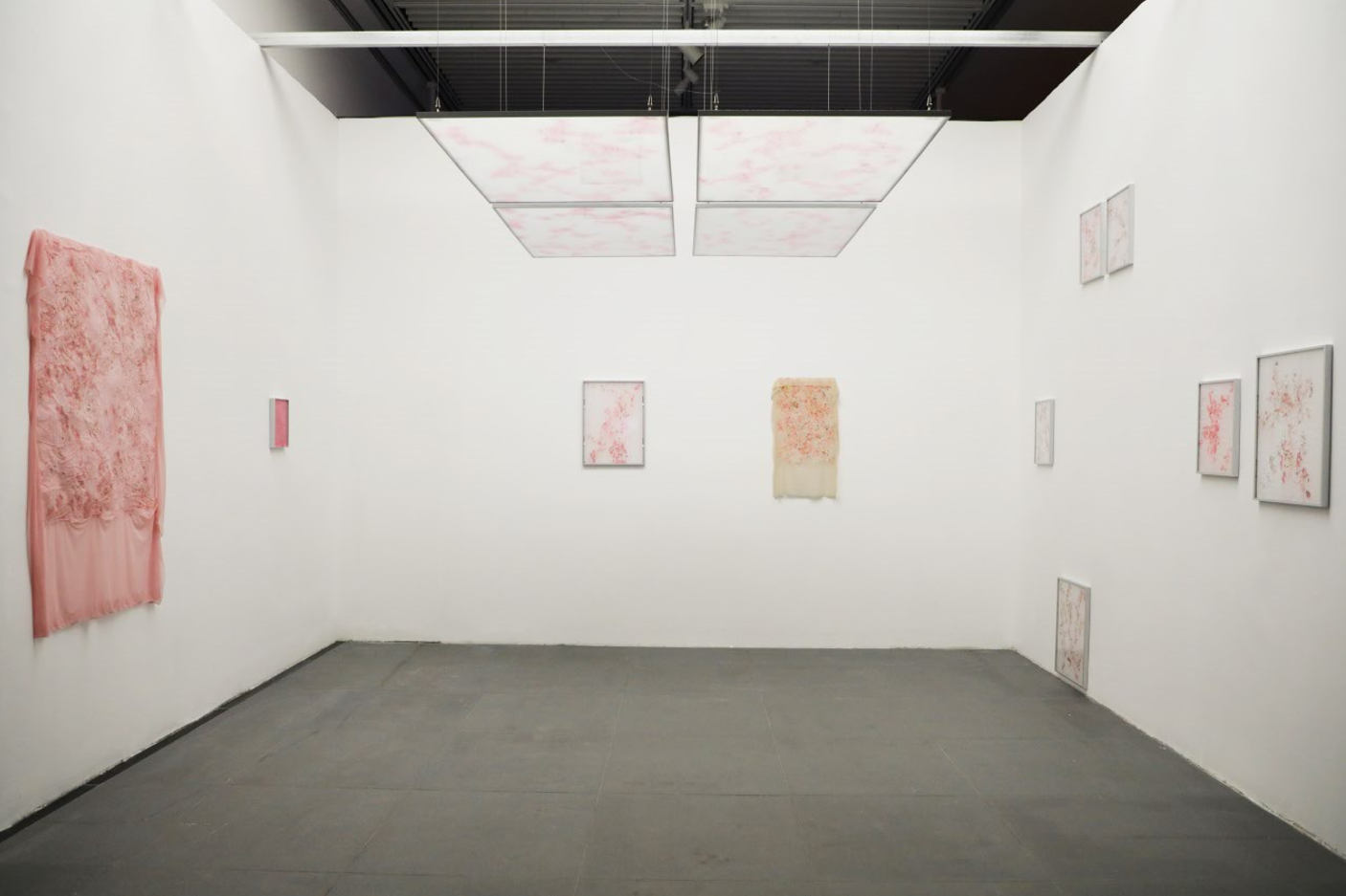 《美丽坏东西》展厅