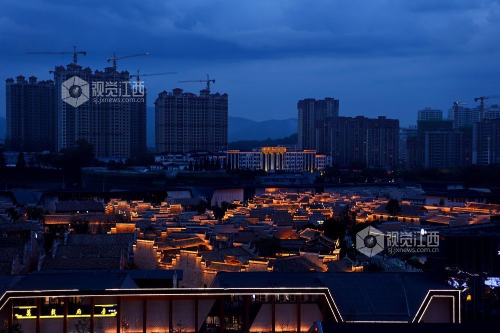 万载古城夜景图片图片