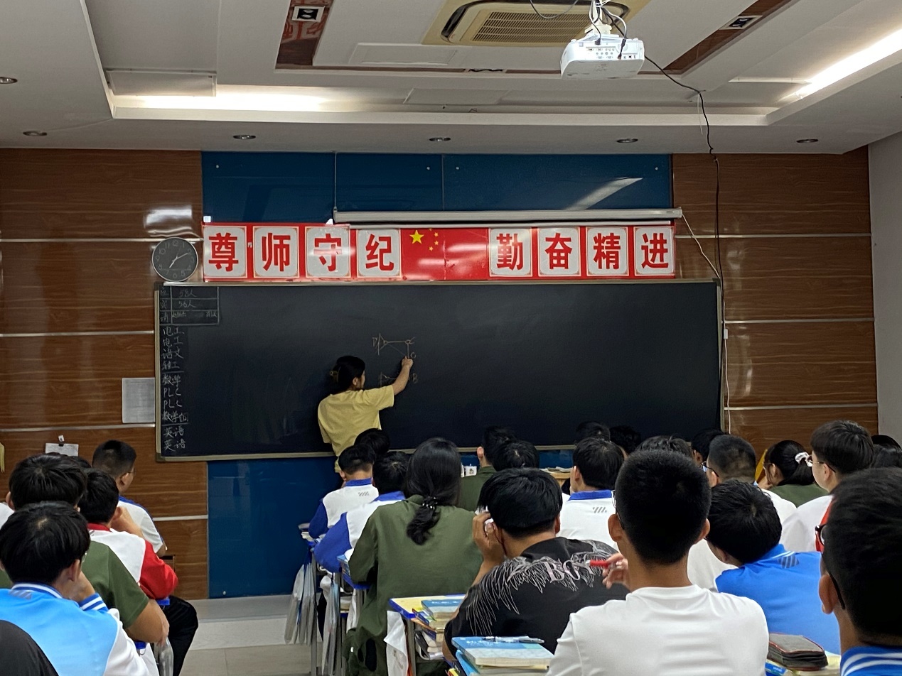 青岛航空职业技术学校390名学生逆袭高考，本科达线率91%