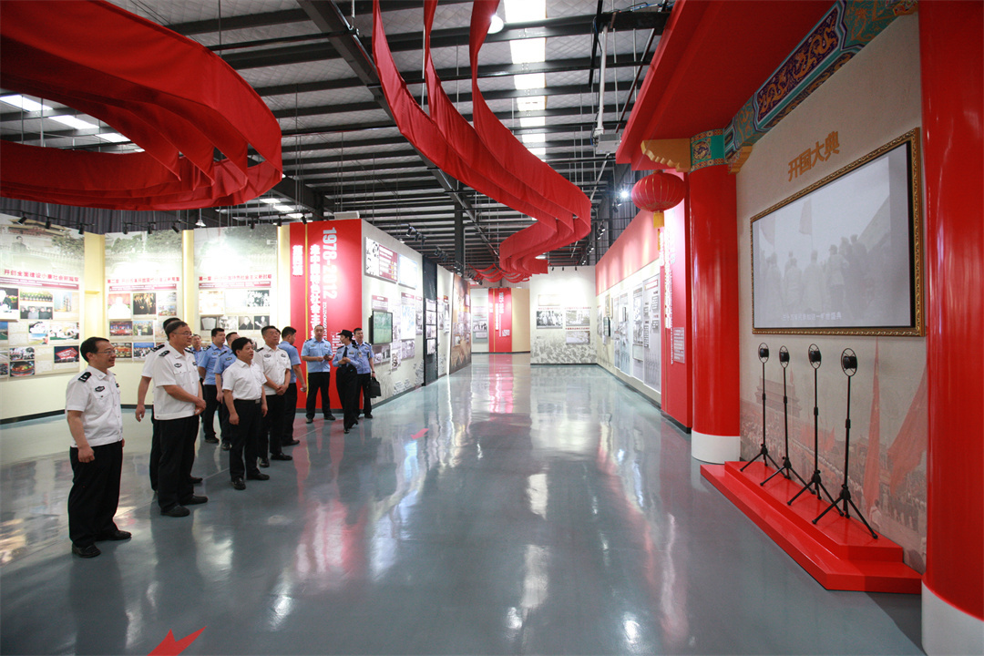 打造一级强警基地 承载铸就铁军重任——城阳公安分局举行一级民警训练基地揭牌仪式