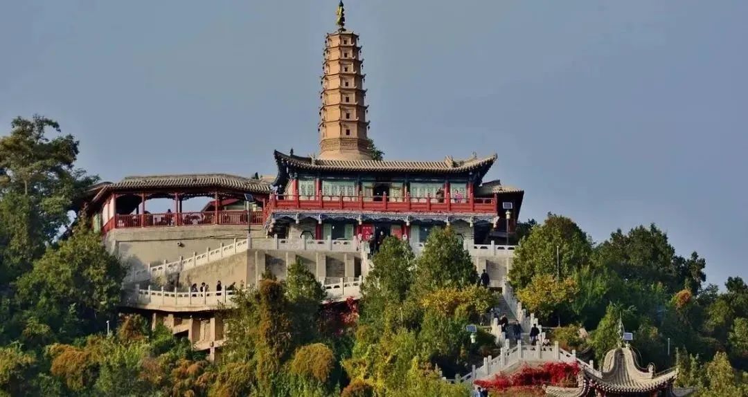 兰州有什么？有流不尽的黄河水 吃不完的西北味