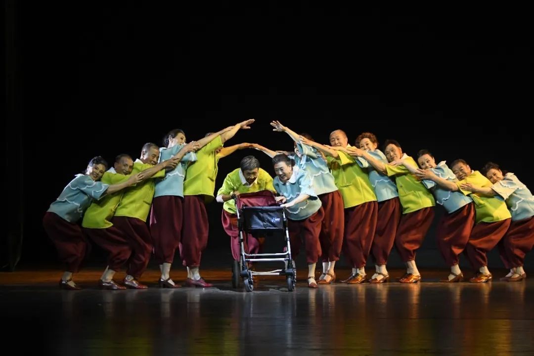 图为舞蹈《隔辈亲》（图源：山西省文化和旅游厅）