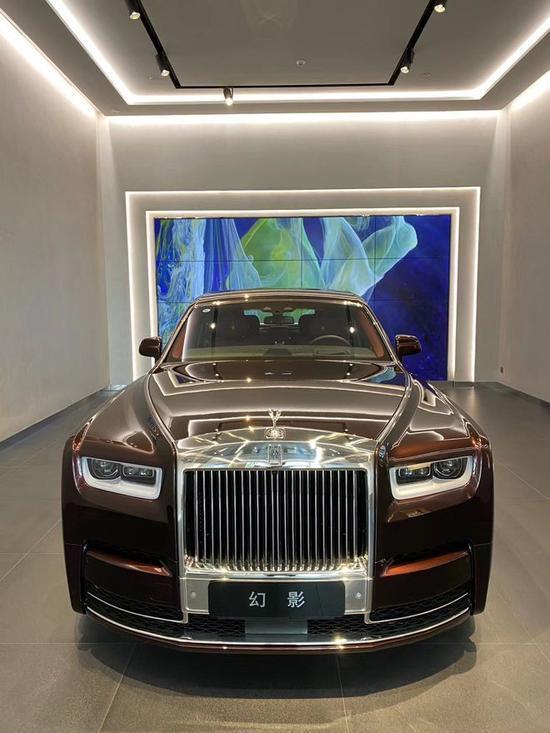 劳斯莱斯幻影天津港现车950万包上牌_凤凰网汽车_凤凰网